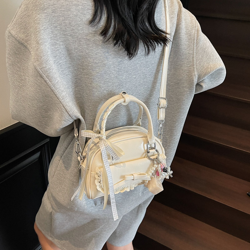 Versión coreana del bolso de mujer de todo fósforo de alta calidad 2025 nuevo bolso de hombro portátil para mujer de moda de nicho bolso de mensajero de moda