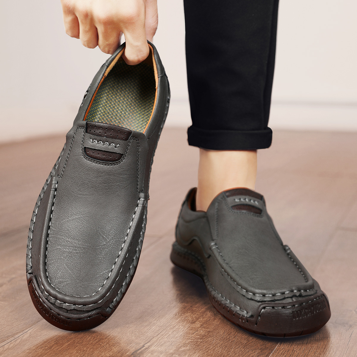 Cross-border plus-size men's shoes 2024 new pure handmade leather Loafers men's one-pull soft sole bean shoes 464748