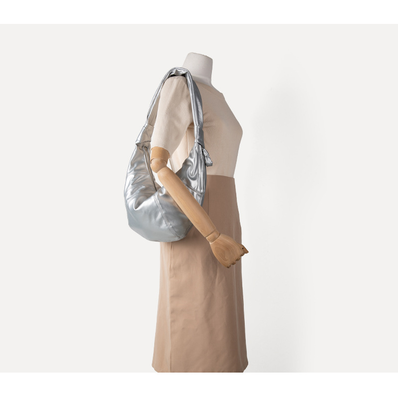 Women's Soft Leather Pleated Shoulder Bag For Versatile Commuting_voghion.com