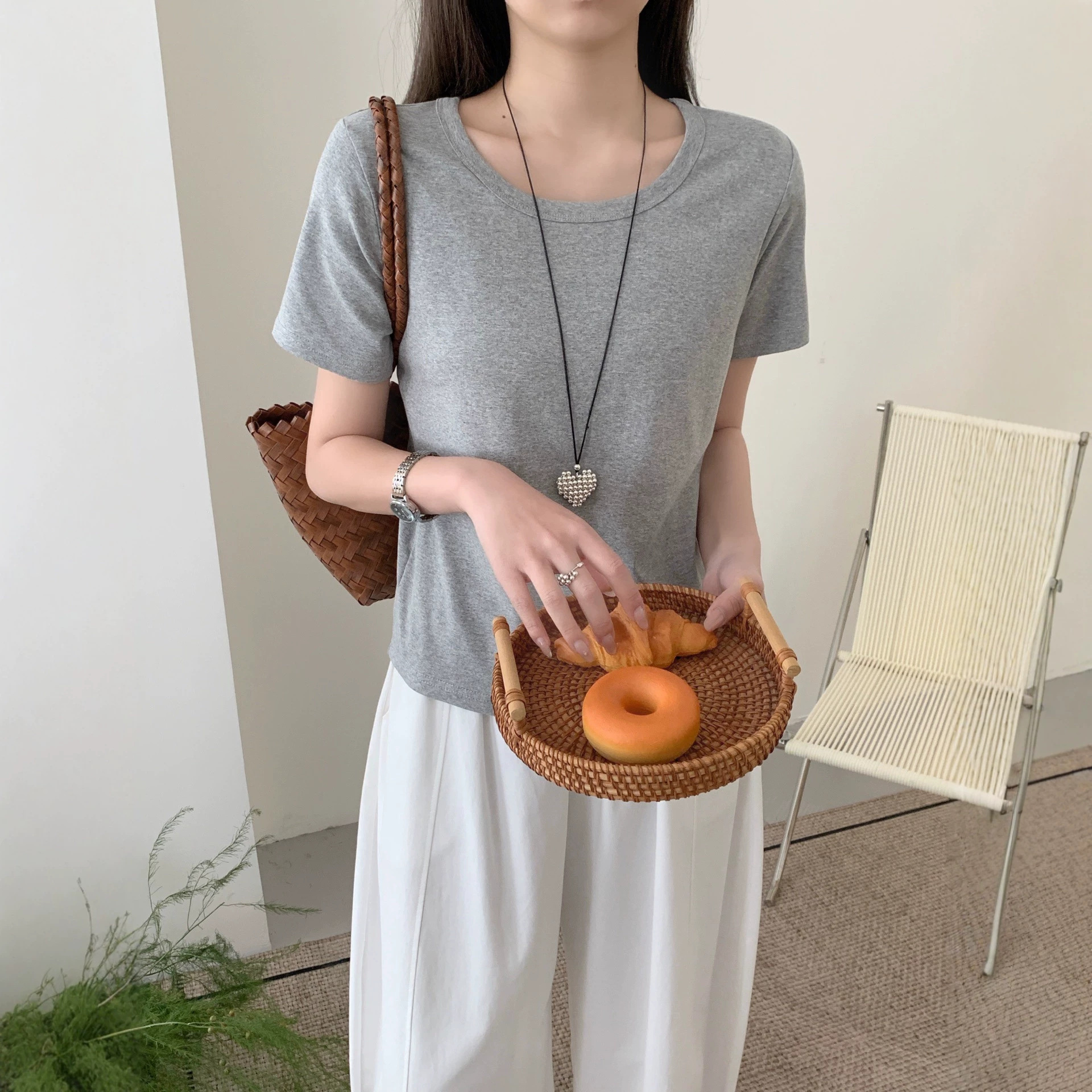 X352纯色圆领T恤女2026夏季韩系ins风简约时尚休闲百搭T恤女短袖