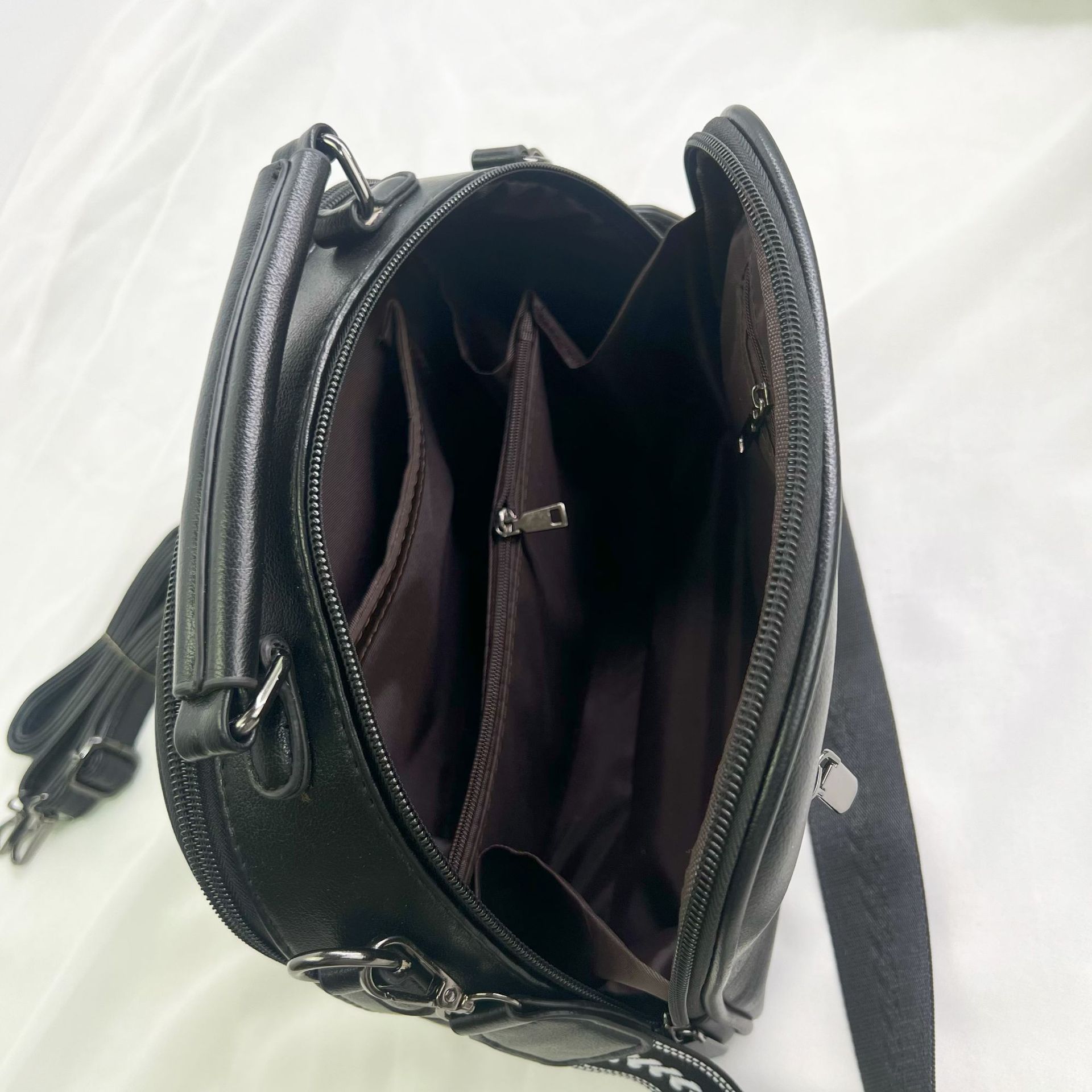 637g Weight Nylon Lining Material Zipper Closure Type Single Shoulder Strap Strap Type Saddle Bag Bags Type Street Occasion Pu Leather Material Solid Color Pattern All Seasons Season Women's Gender Classic Style Style Square Shape Medium Size Women's Medium Pu Leather Solid Color Classic Style Square Zipper Saddle Bag 15