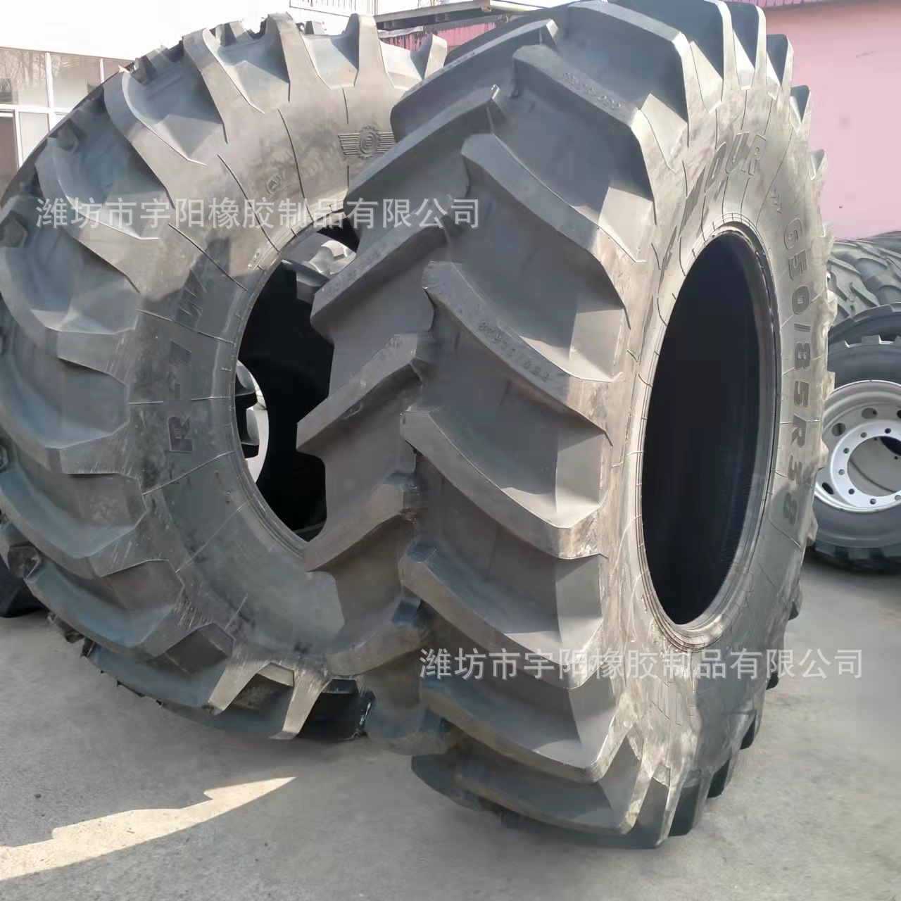 采棉机 大马力拖拉机650/85R38 农业机械 拖拉机轮胎