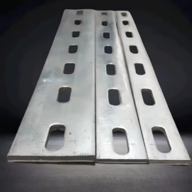 角钢;管夹;其他防雷设备