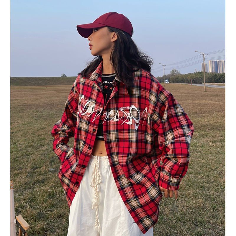 Retro burgundy shirt