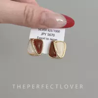 Серьги, позолоченные медь/титан, натуральная ракушка и пресноводный жемчуг, серебряная шпилька