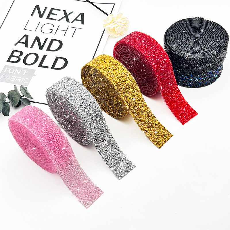 Tela de diamante de imitación de resina Pegatina de diamante de respaldo autoadhesiva Pegatina de diamante Decoración de coche Pegatina de diamante Caja de cosméticos de bricolaje Tela de diamante al por mayor Rhinestone