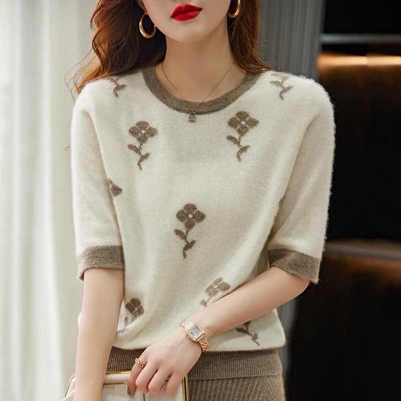 散发着优雅感！花朵提花圆领羊绒短袖女衫针织毛衣早秋新款