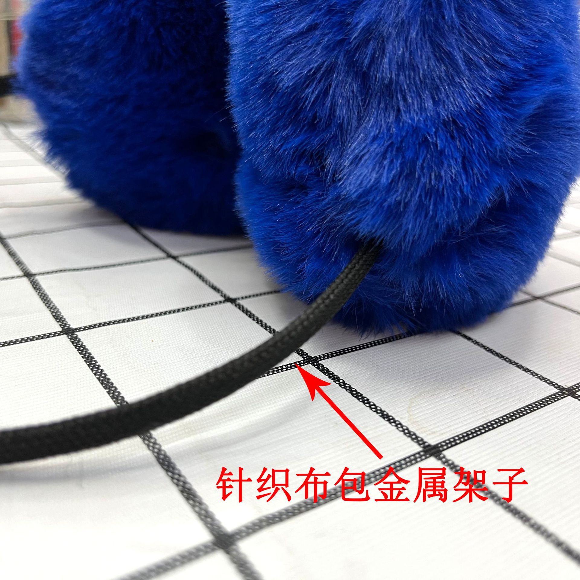 4e466a03b370f4daa5c6de6a654942