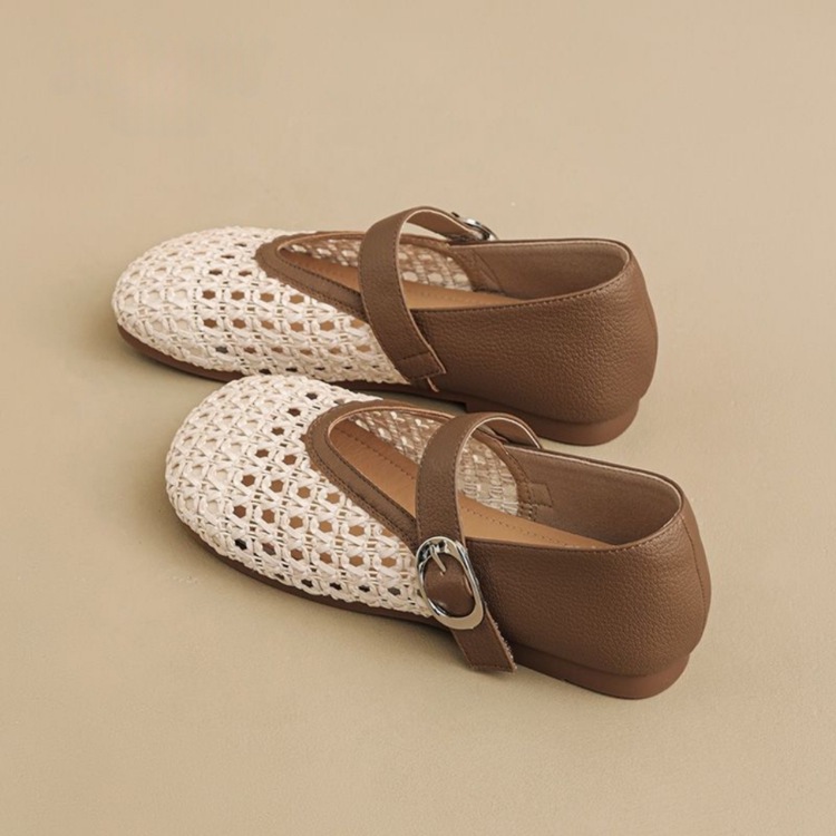 Tejido muy bueno usar zapatos de mujer francesa Marie Jean 2026 verano nuevo suela suave vacío hada con falda zapatos de boca superficial
