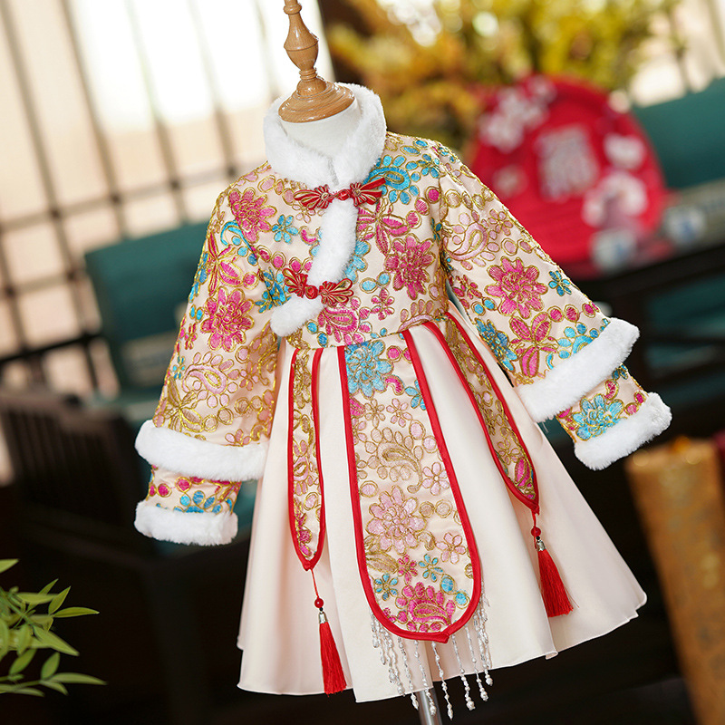 Girls' Ancient Costume New Year's Greetings Autumn and Winter 2024 New Kidsren's Chinese Style Super Fairy Tang Suit Little Girl's Festive Dress