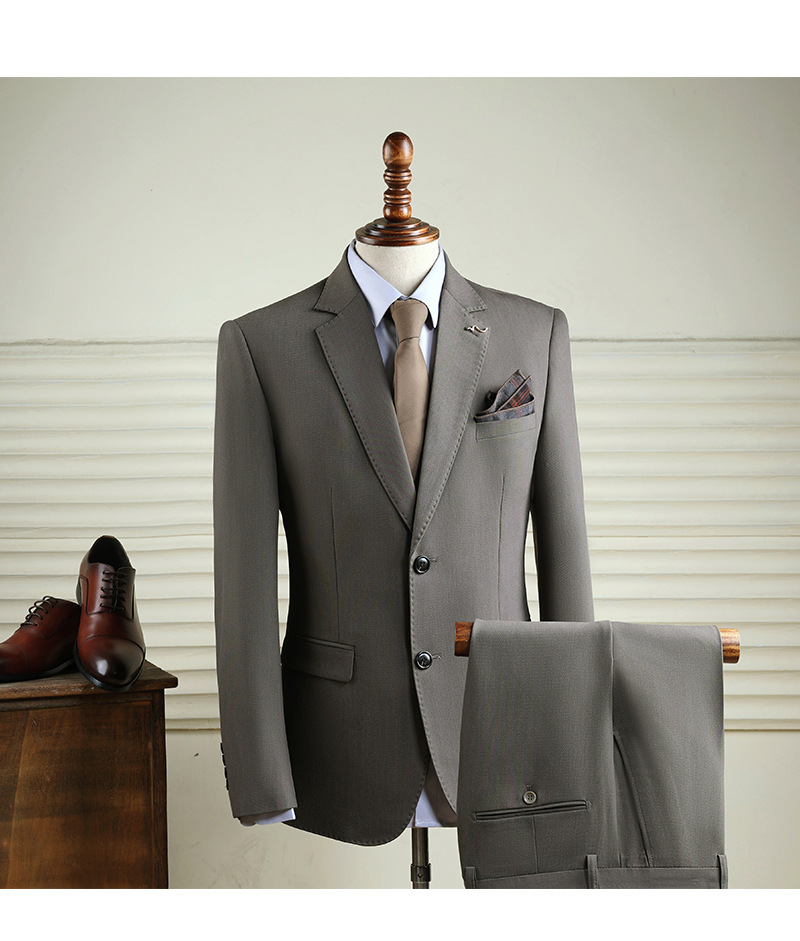 Abito smoking uomo elegante sartoriale per matrimonio e eventi_voghion.com