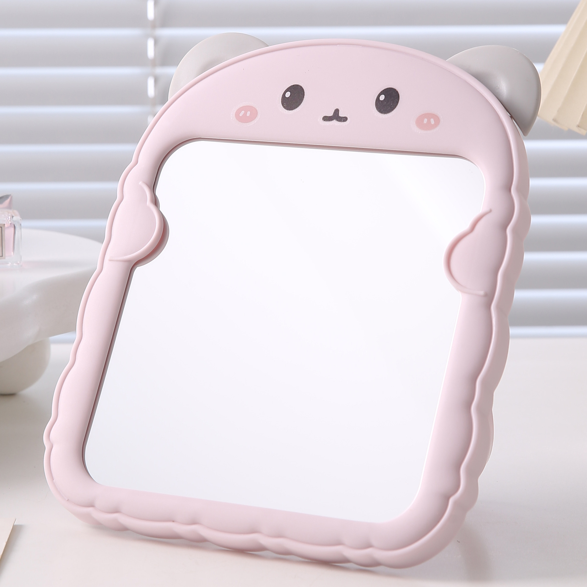 Espejo de maquillaje encantador para el hogar colgado en la pared, espejo de vestir para niños, espejo de escritorio para estudiantes de plástico plegable grande