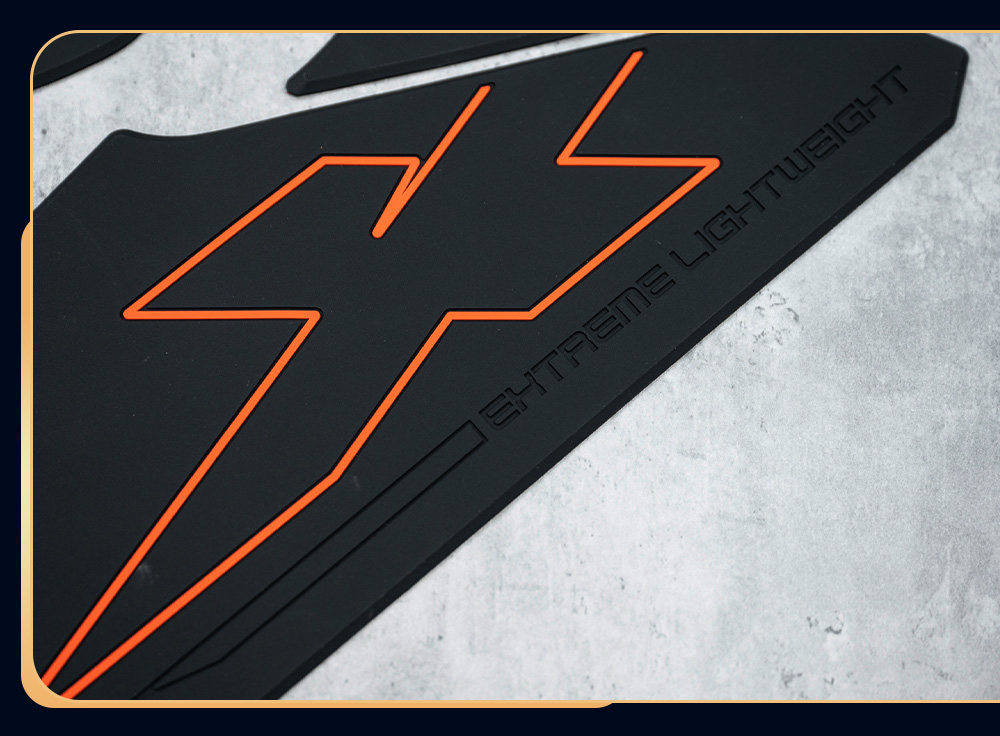 Suitable for 26 models of Zongsheng 150X modification parts, rubber fuel tank stickers, accessories, thickened anti-scratch protective film for the body