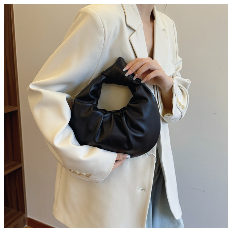 Single Shoulder Strap Strap Type This Year's Popular New Moon Bag Early Autumn New Women's Bag Simple Retro Denim Casual Versatile Handbag Fashion