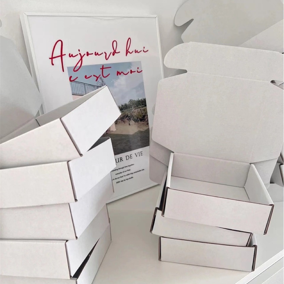 Ins de alto valor caja de avión Rosa embalaje tarjeta pequeña joyería desgaste blanco caja de avión caja de regalo al por mayor