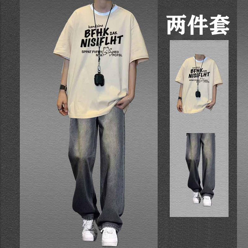 Short-sleeved men's 2026 new summer trendy loose-fit sports student outfit, high street cool style paired with jeans Short-sleeved men's 2026 new summer trendy loose-fit sports student outfit, high street cool style paired with jeans