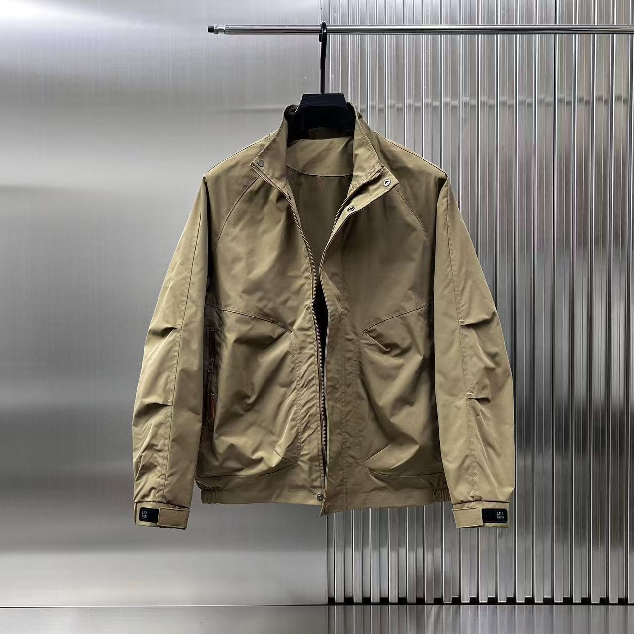 카키색 [고급 외투]