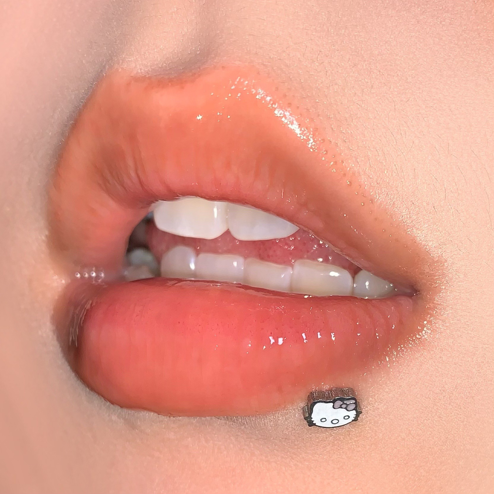 Pointed labret stud close-up product detail