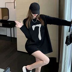 重いポンドの純綿の長袖のtシャツの女子学生はゆったりしています。
