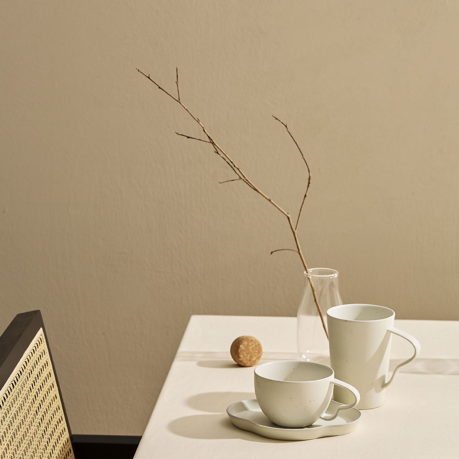 Nube japonesa retro alto nivel simple horno de cerámica de alto valor facial tazas de café tazas de platos set tazas medievales