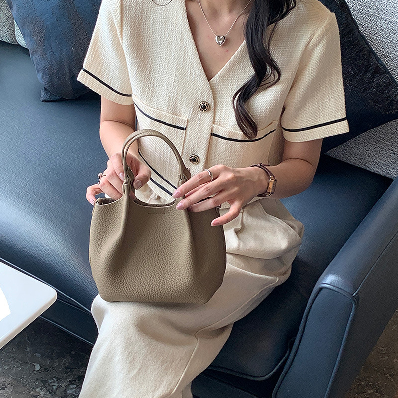 Soft small tote for women's 2024 new top layer cowhide crossbody bucket ba, enuine leather hih-end sinle shoulder_voghion.com