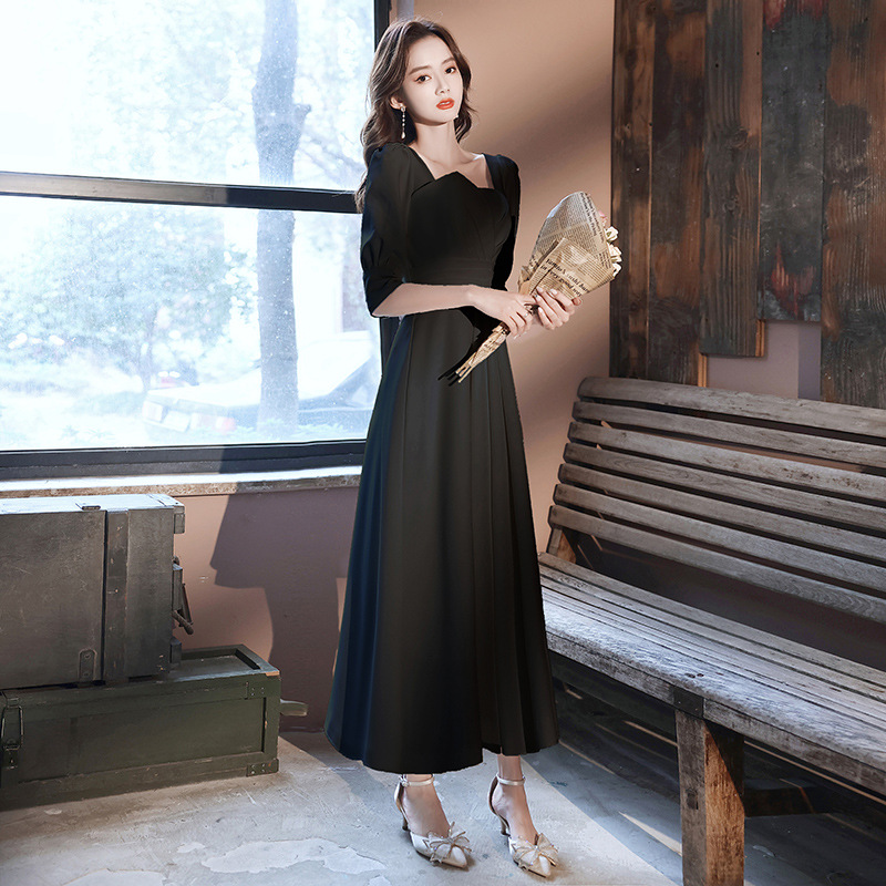 Black-Long-Middle Sleeve