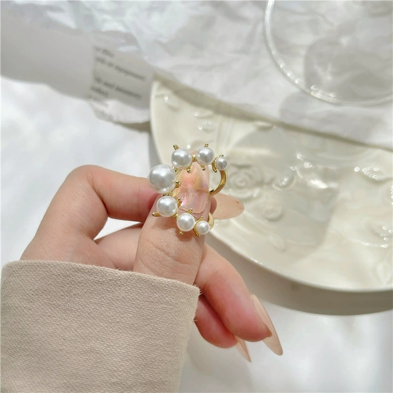 Retro creative design fashionable elegant one size ring pearl