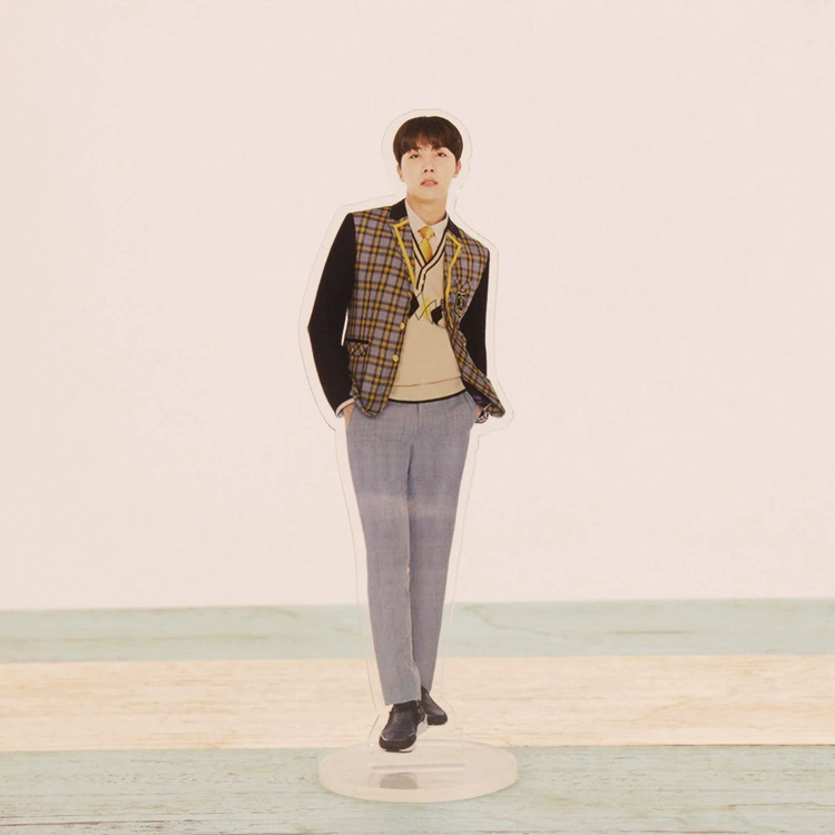 [Звездный стиль BTS Jin Taehyung Jungkook 017]