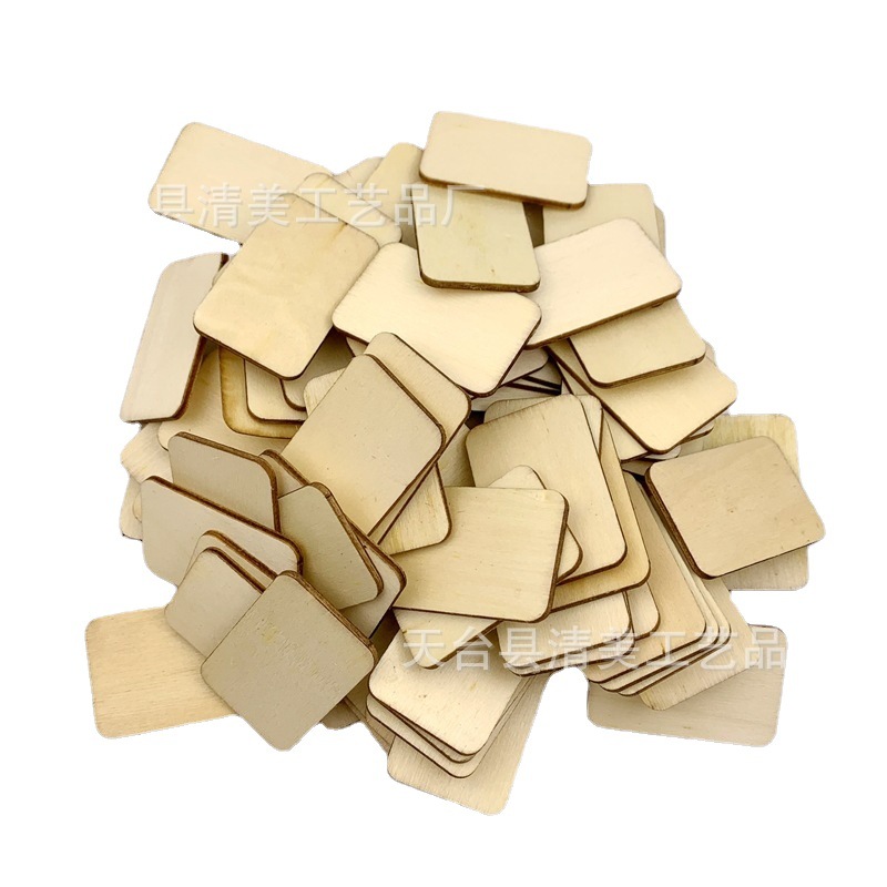 Piletas de madera rectangulares redondeadas de troncos