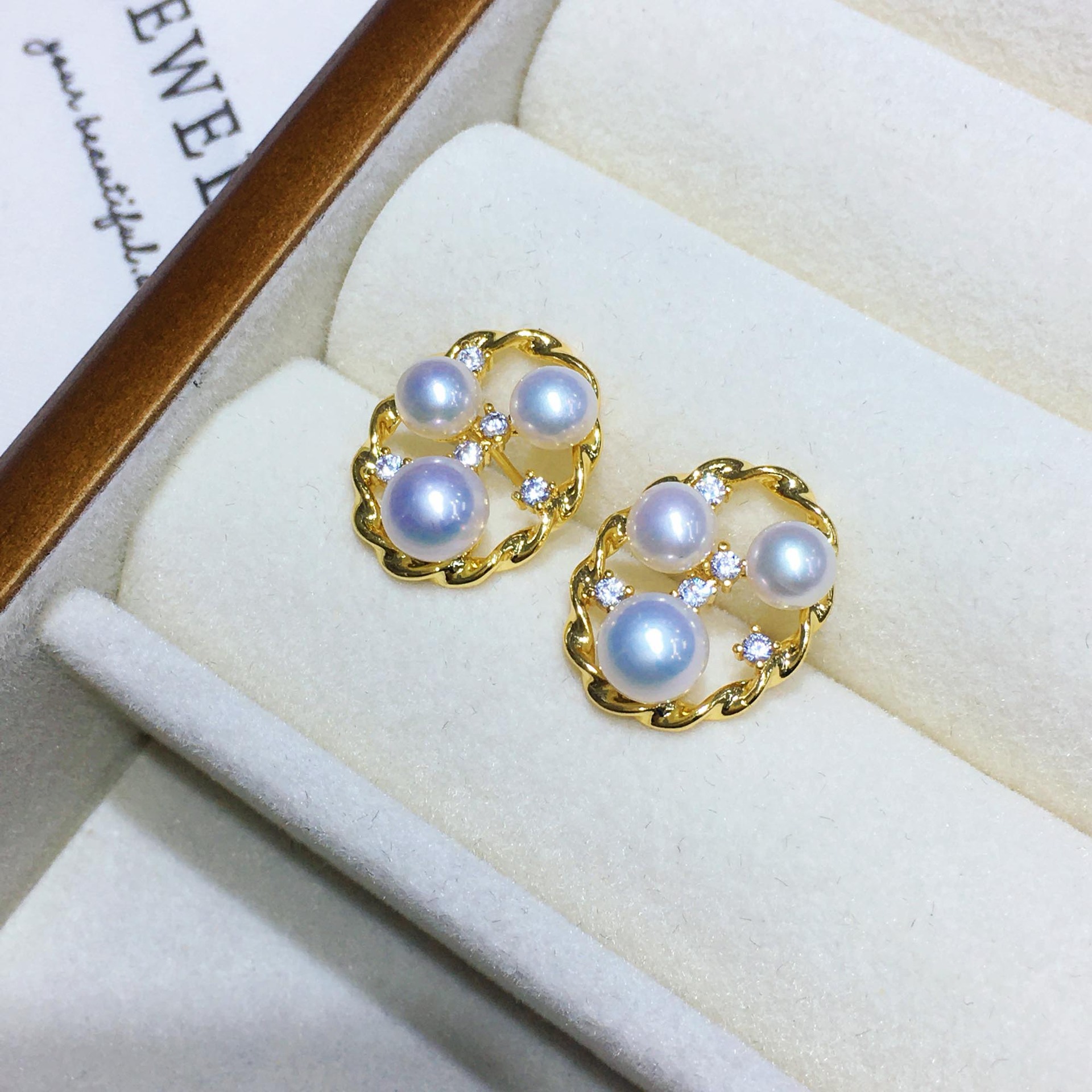 ���� ��ʽͨ�ڶ���ϵ��tianȻ��ˮ���������͢���Ȧ��������