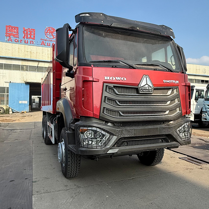 Factory-manufactured Sinotruk Howo NX 6*4 Dump Truck, 380 horsepower mining engineering truck, port and dock transport vehicle