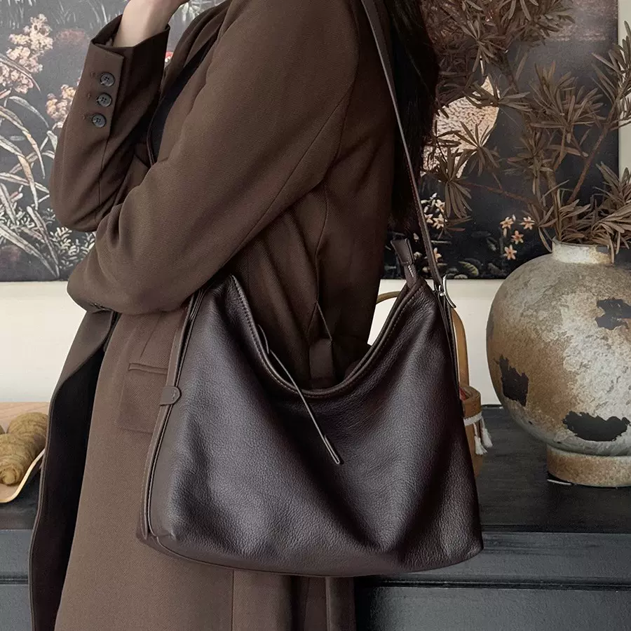 高级感百搭单肩腋下包新款潮流头层牛皮托特包真皮女包