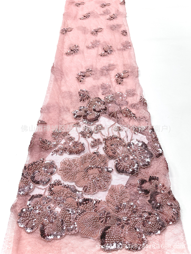 Fábrica directa tela bordada de encaje flor tridimensional tubo bordado vestido de boda vestido de moda tela de vestido