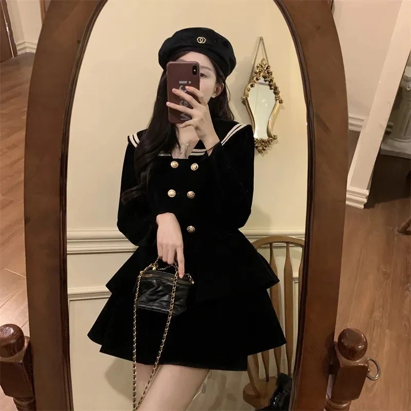 Trench Coat Image 4