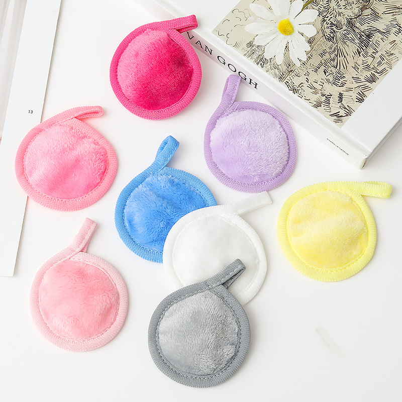 Limpieza repetida con desinfectantes de fibra de franela desinfectantes de fibra de franela desinfectantes de maquillaje con agua limpia