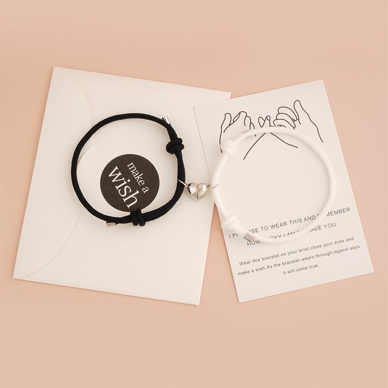 European and American Simple Alloy Heart-Shaped Magnetic Couple Bracelets, a Pair of Men's and Women's Bracelets, Jewelry Wholesale and Foreign Trade European and American Simple Alloy Heart-Shaped Magnetic Couple Bracelets, a Pair of Men's and Women's Bracelets, Jewelry Wholesale and Foreign Trade