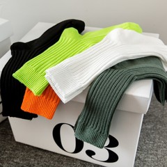 Japanese-style chunky knit men's socks, vintage design—same style as "Six Uncle"—fluoresent green, trendy chunky yarn socks for both men and women, perfect for autumn; knee-high, cozy ankle socks.