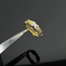 T家高版本V金欧美重工时尚交叉X分色珠戒指女小众设计高级感饰品