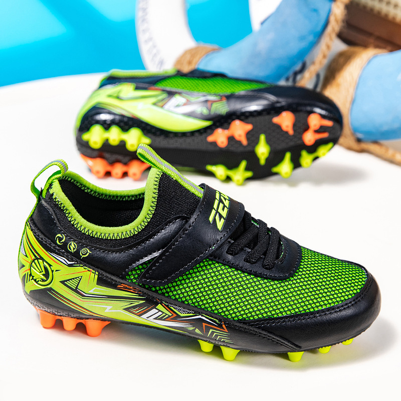 Children's Velcro Cleat Shoes, Mesh Football Shoes, New Summer Model, Professional Training Shoes for Kids and Students Children's Velcro Cleat Shoes, Mesh Football Shoes, New Summer Model, Professional Training Shoes for Kids and Students