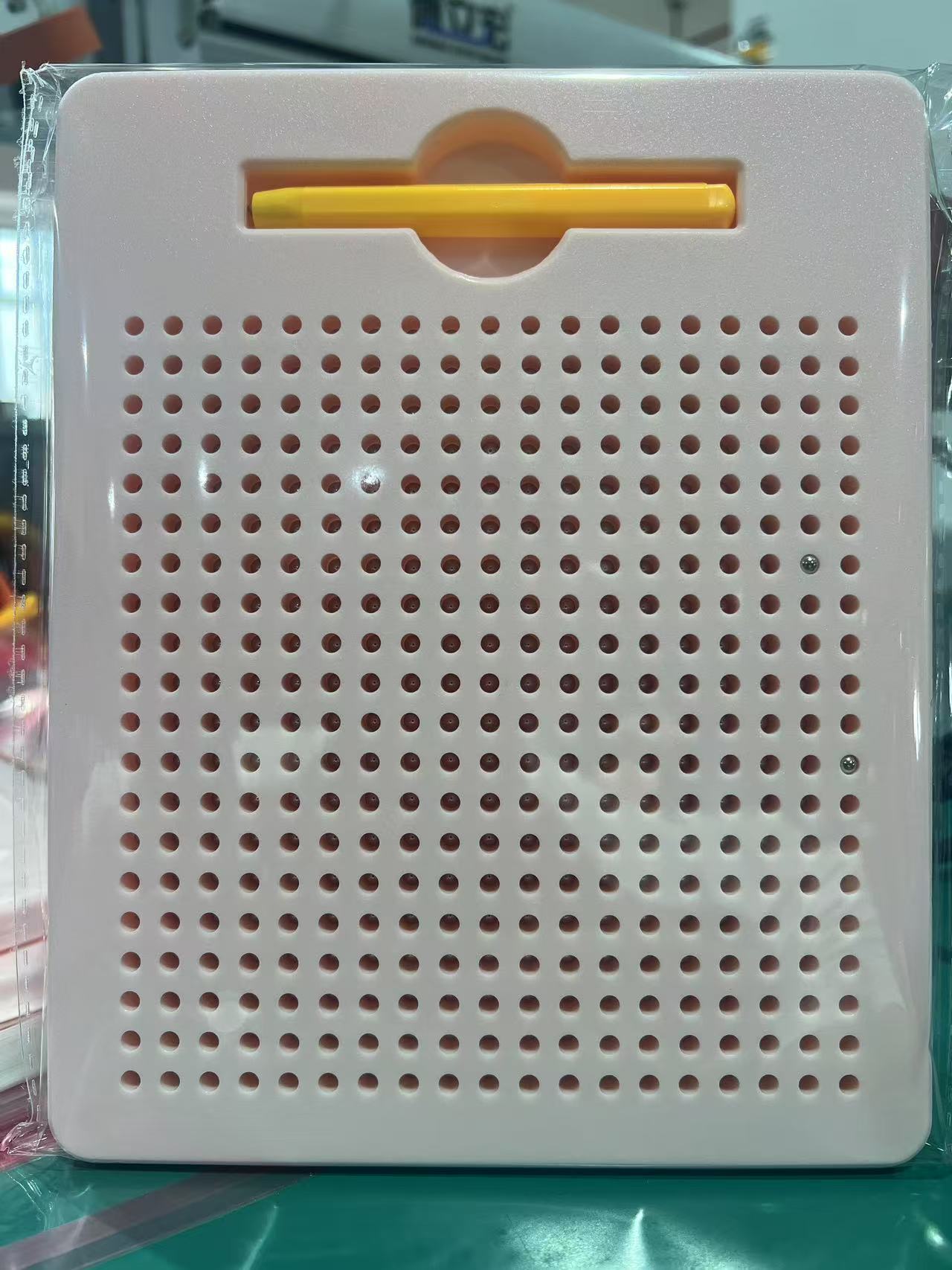 Pizarra magnética alfanumérica, pizarra de dibujo magnética con bolas de acero, juguetes educativos creativos, venta directa del fabricante, exportada a Europa y Estados Unidos