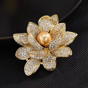 Peony Flower Brooch for Women, High-End, Exquisite, Luxury Corsage, High-End, Small Fragrant Style Pearl Brooch, Clothing Accessories Wholesale