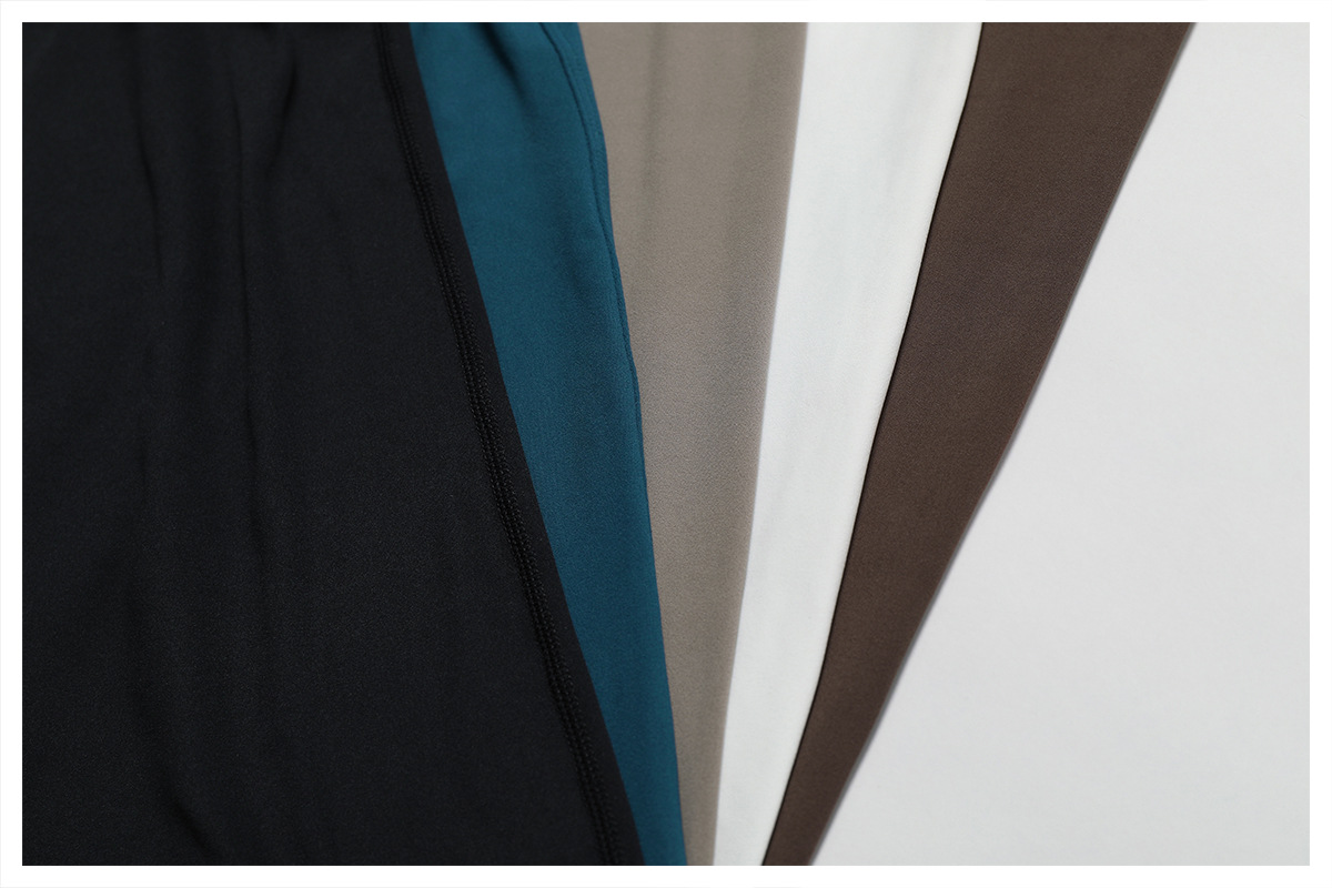 Einfacher Stil Klassischer Stil Einfarbig Nylon U-ausschnitt Trainings Anzug Overalls display picture 38