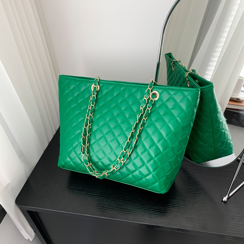 Gran capacidad gran bolsa para las mujeres 2023 nuevo estilo coreano de moda todo partido bolso de hombro mensajero bolsa rómbic cadena bolsa