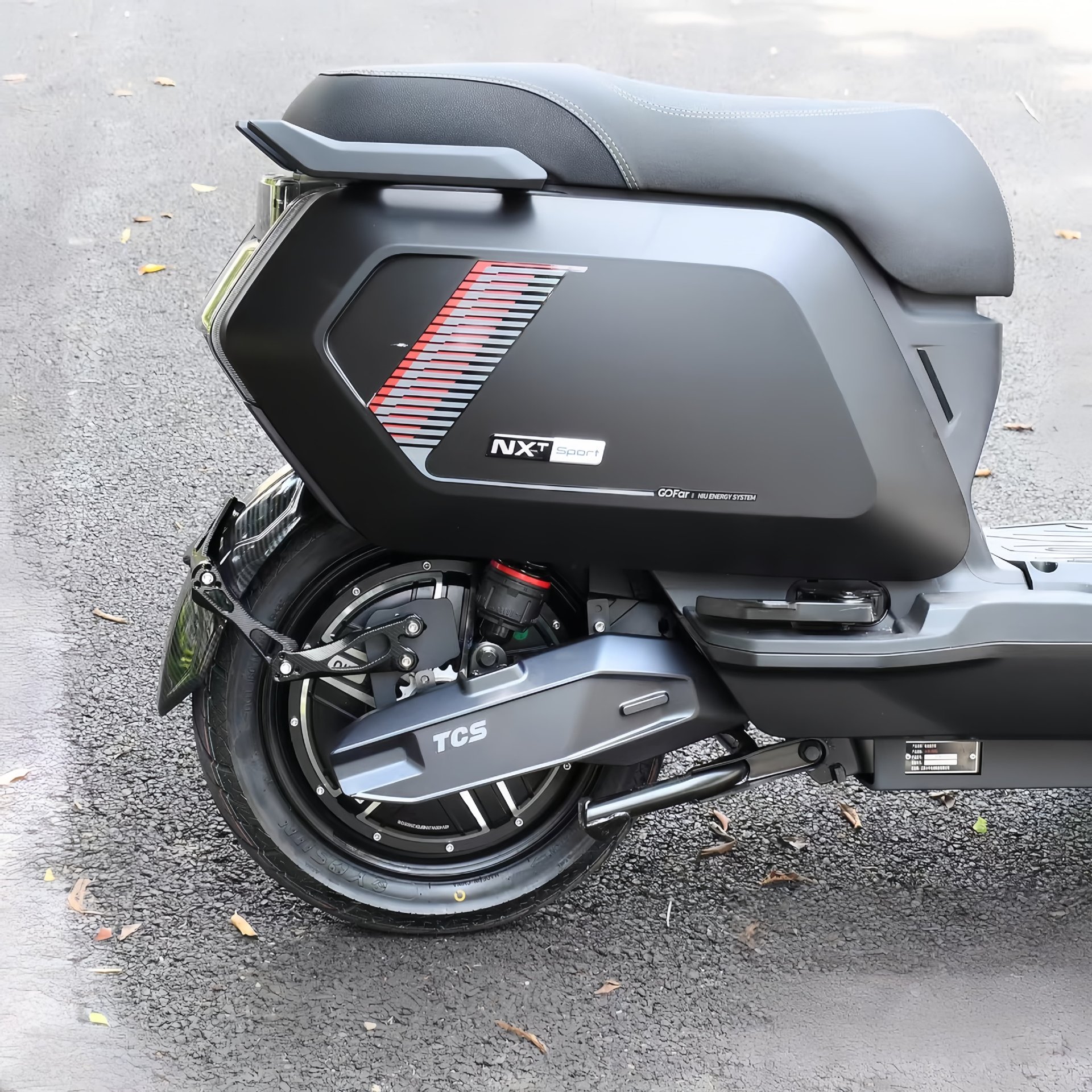 Suitable for Niu Nxt Rear Fender, Nxt-Specific Fender, Widened and Enlarged to Prevent Water and Mud from Splashing, Direct Titanium Accessories