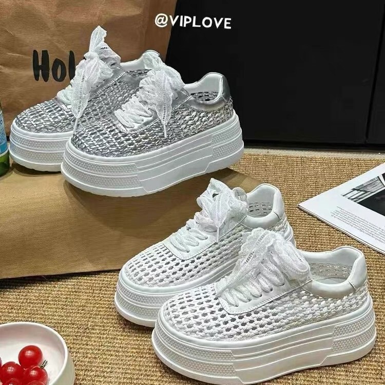 2025 New Summer Thick-Soled Height-Increasing Casual Shoes Woven Hollow Hole Shoes Women's Versatile Rocking Shoes
