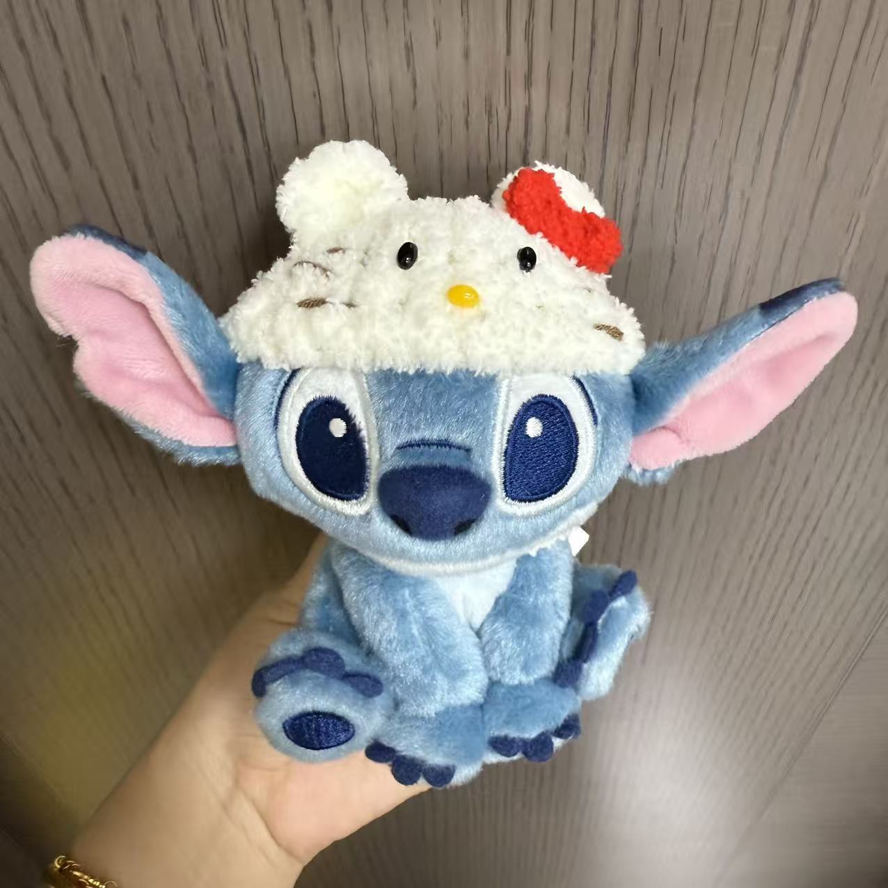 Producto terminado Star Baby Stitch muñeco de peluche sombrero capucha babero 12CM bebé con muñeca de algodón lindo