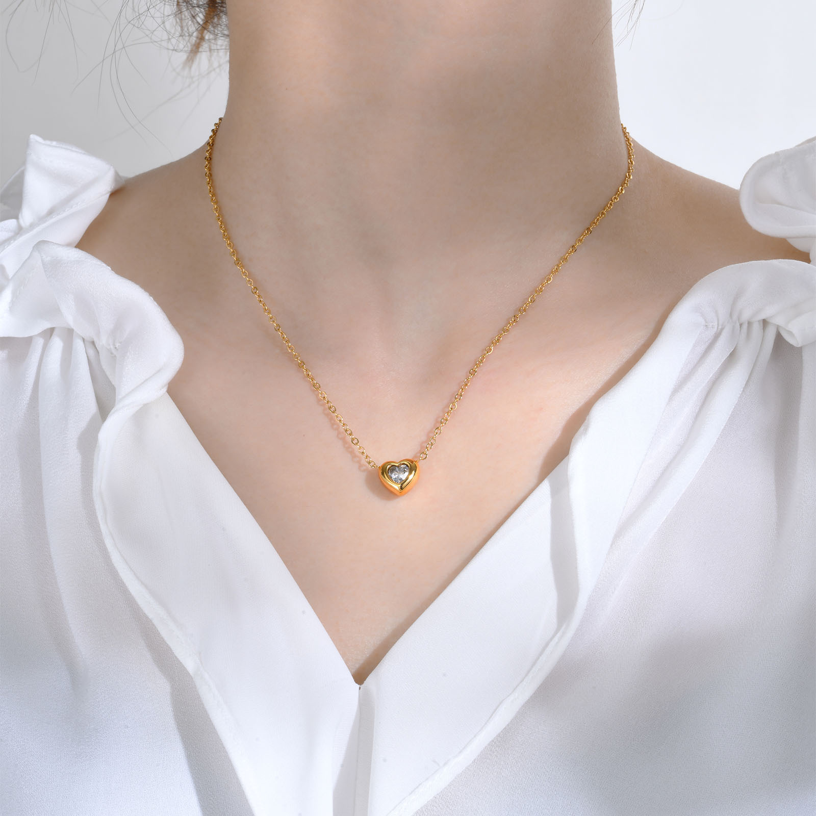 1 Piece Quantity Wholesale Jewelry Simple Style Classic Style Heart Shape 201 Stainless Steel Zircon 18K Gold Plated Plating Inlay Pendant Necklace
