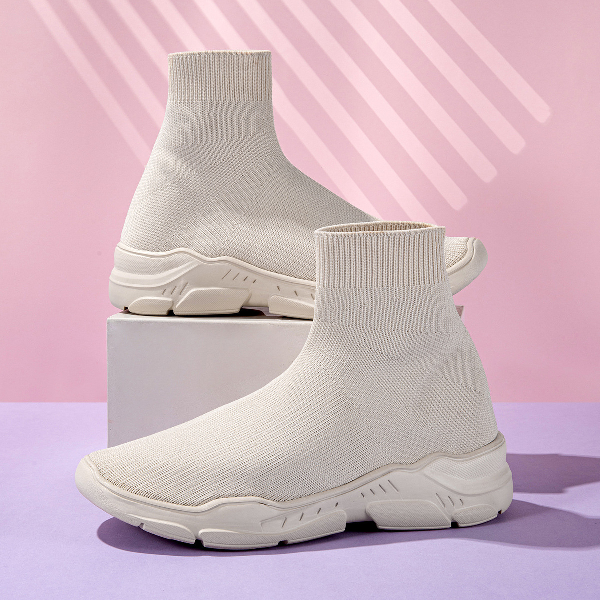 Parijs Sokken Schoenen Dames S Super Hot Europees Casual Gebreid Hoge Top Stretch Dikke Bodem Puff Paw Sokken Laarzen_voghion.com