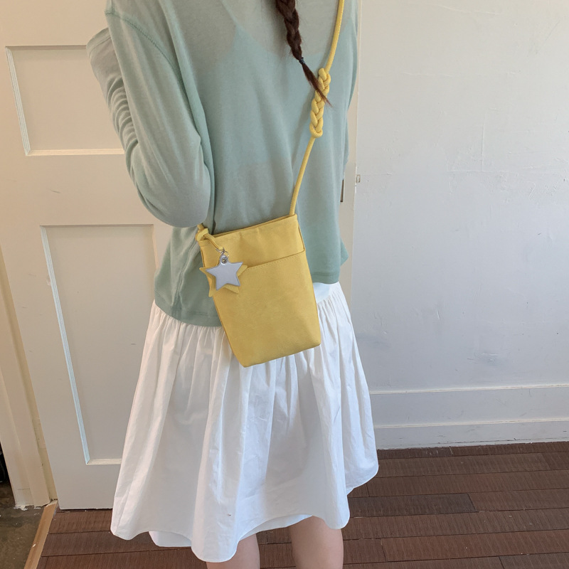 Retro nicho personalidad encantadora 2026 nuevo bolso cuadrado simple ocio portátil inclinado bolso de mujer dopamina image 4