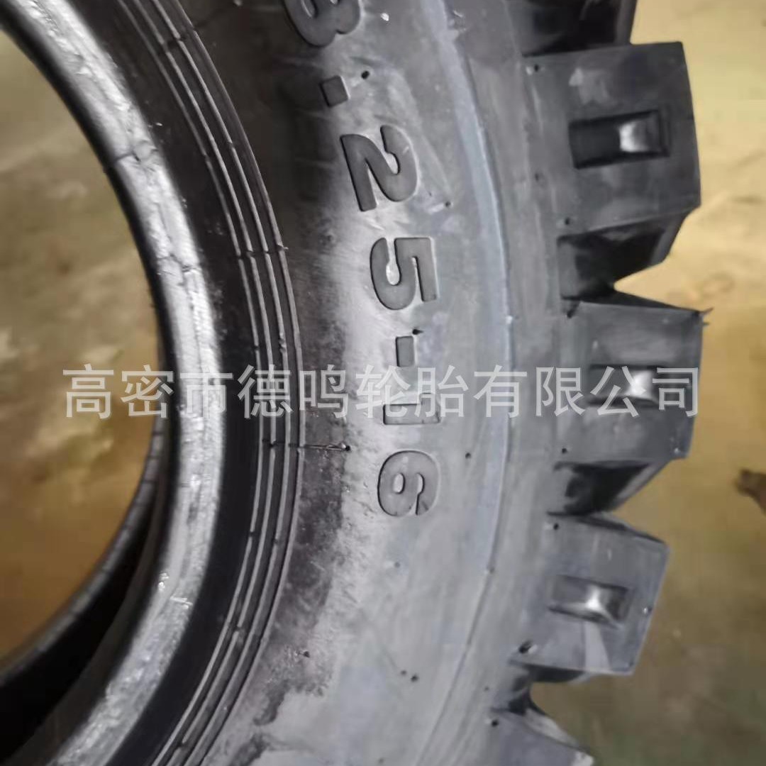 Fábrica de ingeniería al por mayor de neumáticos Trencher excavadora neumático 825-16